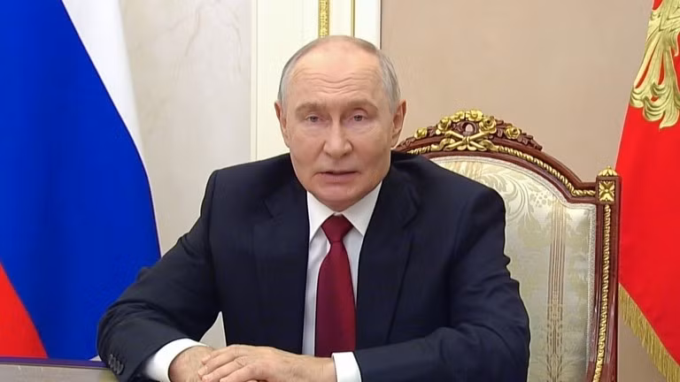 Tổng thống Nga Vladimir Putin phát biểu trước toàn quốc trước thềm cuộc bầu cử quốc hội tại Moscow, Nga, ngày 16/9. Ảnh: Sputnik.