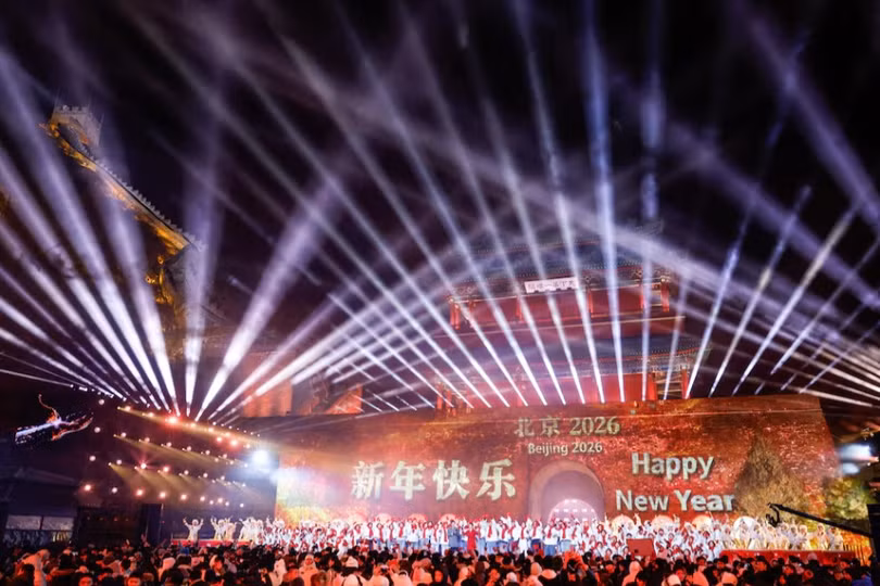 the-gioi-buoc-sang-nam-2026-phao-hoa-ruc-sang-va-hy-vong-hoa-binh-lan-toa-4.png
