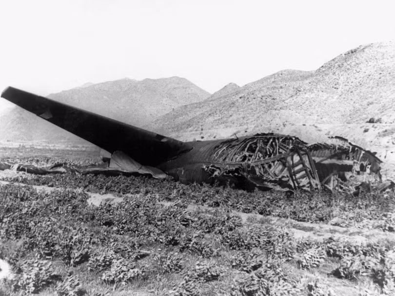 Xác máy bay ném bom chiến lược Boeing B-52G Stratofortress của Không quân Mỹ sau vụ tai nạn thảm khốc tại Palomares. Ảnh: Getty.