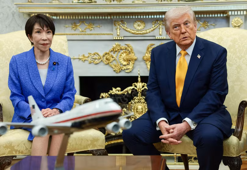 Tổng thống Mỹ Donald Trump gặp Thủ tướng Nhật Bản Sanae Takaichi hôm 19/3. Ảnh: Reuters.