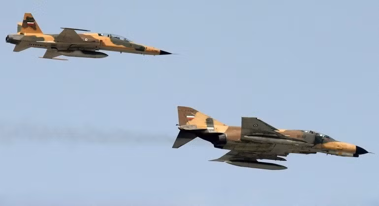 chien-thuat-la-giup-doi-tiem-kich-50-tuoi-cua-iran-xuyen-thung-phong-khong-my-4.jpg