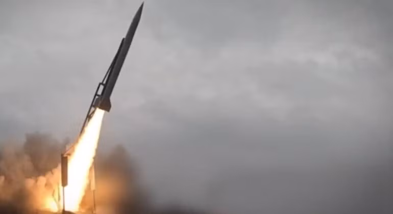 ukraine-lan-dau-tan-cong-moscow-bang-ten-lua-dan-dao-fp-9-s-400-nga-danh-chan-tren-bau-troi-thu-do-2.jpg