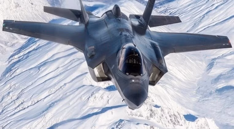 Máy bay chiến đấu thế hệ thứ 5 F-35A do Mỹ chế tạo. Ảnh: MW.