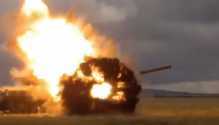 nga-cong-bo-cau-hinh-giap-hang-nang-moi-cho-xe-tang-t-90m-voi-he-thong-chong-uav-va-arena-m-4.png