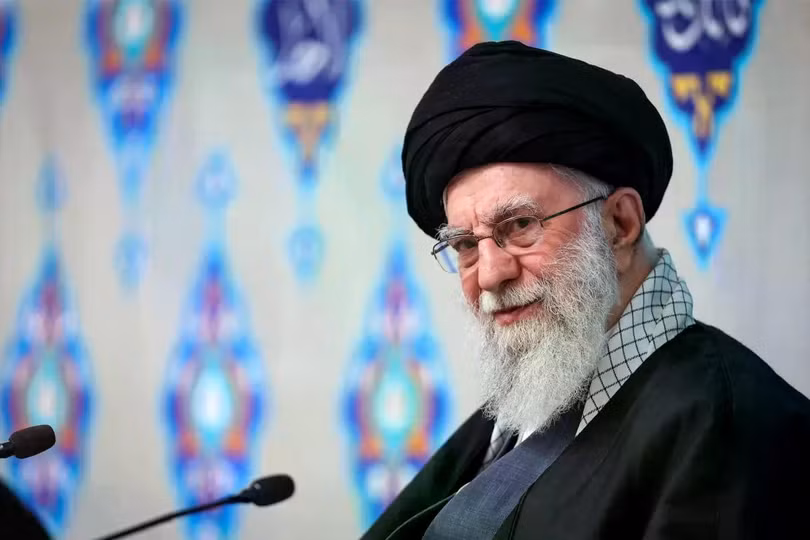cia-theo-doi-ong-khamenei-trong-nhieu-thang-truoc-khi-tung-don-quyet-dinh-3.jpg