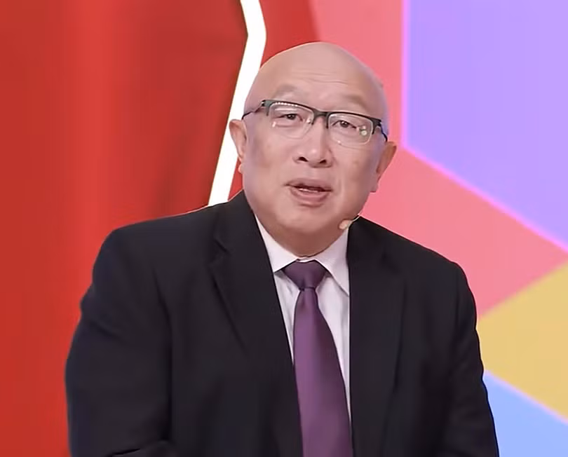 ai-dich-duoc-moi-ngon-ngu-dai-hoc-trung-quoc-quyet-dinh-khai-tu-lop-tieng-anh-truyen-thong-2.png