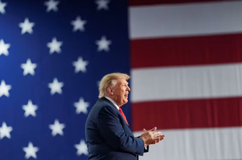Tổng thống Mỹ Donald Trump tham dự một cuộc mít tinh tranh cử tại The Oncenter ở Syracuse, New York, Mỹ, ngày 9/10. Ảnh: Reuters.