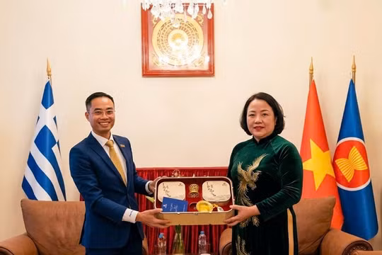 Liên hiệp các tổ chức UNESCO vinh danh Nam A Bank thương hiệu văn hóa 