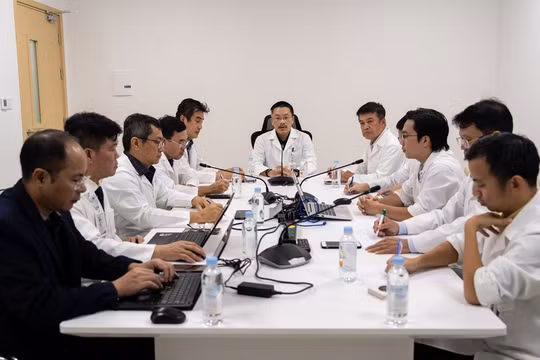Cuộc chạy đua giành sự sống cho du khách Ấn Độ gặp nạn ở Phú Quốc