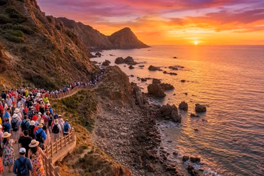 Chỉ từ 2,6 triệu đồng, bay đến Quy Nhơn ngắm đêm pháo hoa đầu tiên bên bờ Eo Gió