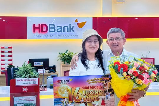 Trúng giải 16 lượng vàng SJC từ HDBank, nữ khách hàng hé lộ kế hoạch sử dụng