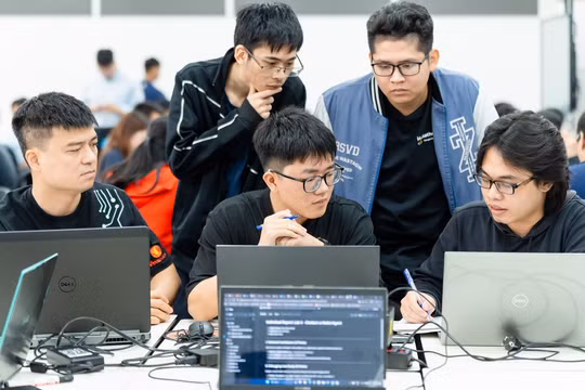 Vingroup tăng tốc đào tạo 20.000 nhân tài AI thực chiến 