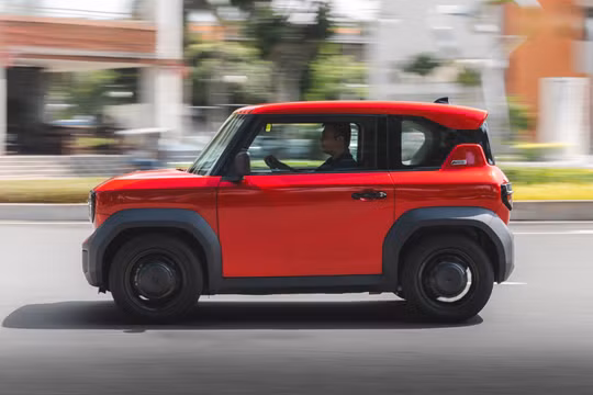 Trải nghiệm VinFast VF 3, người dùng Việt thừa nhận: Xe cỡ nhỏ nhưng trang bị “không hề mini”, tiện lợi như xe máy 