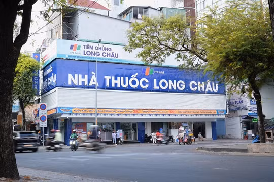 Bệnh viện Bạch Mai đào tạo sơ cấp cứu tuần hoàn cho dược sĩ Long Châu