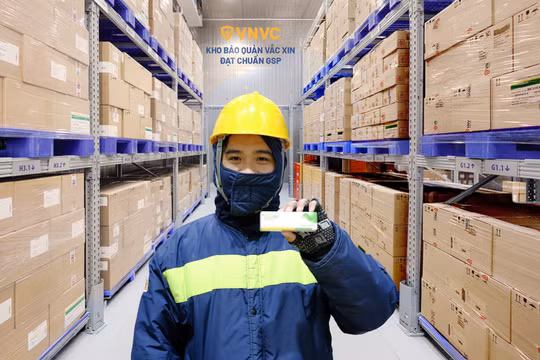 Đã có vắc xin tay chân miệng, tiêm đầu tiên tại 300 trung tâm VNVC trên toàn quốc 