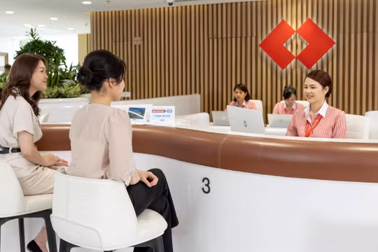 Lợi nhuận quý 2 Techcombank chạm đỉnh mới từ động lực tăng trưởng đa chiều 