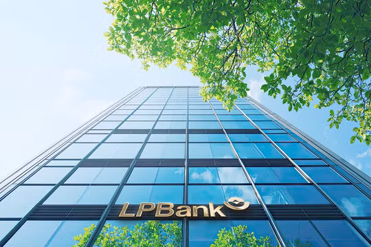 LPBank lãi 10.421 tỷ đồng lợi nhuận trước thuế lũy kế 9 tháng đầu năm 2026