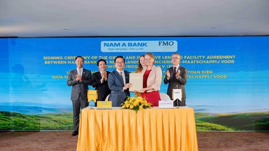 Nam A Bank nhận khoản tài trợ 60 triệu USD từ FMO, mở rộng dòng vốn xanh quốc tế