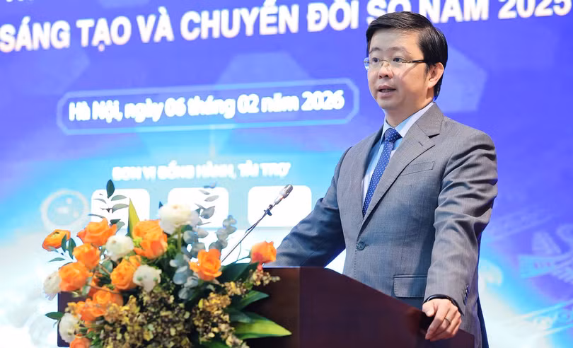 Thứ trưởng Bộ Khoa học và Công nghệ Bùi Hoàng Phương.