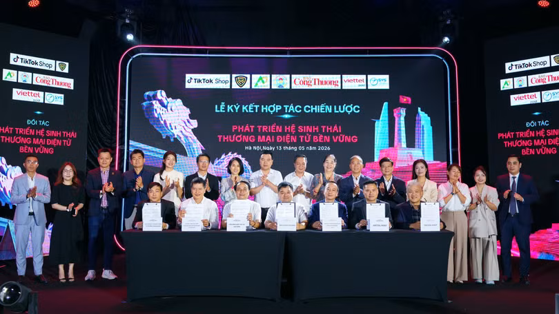7-le-ky-ket-hop-tac-chien-luoc-phat-trien-he-sinh-thai-tmdt-ben-vung-7771.jpg