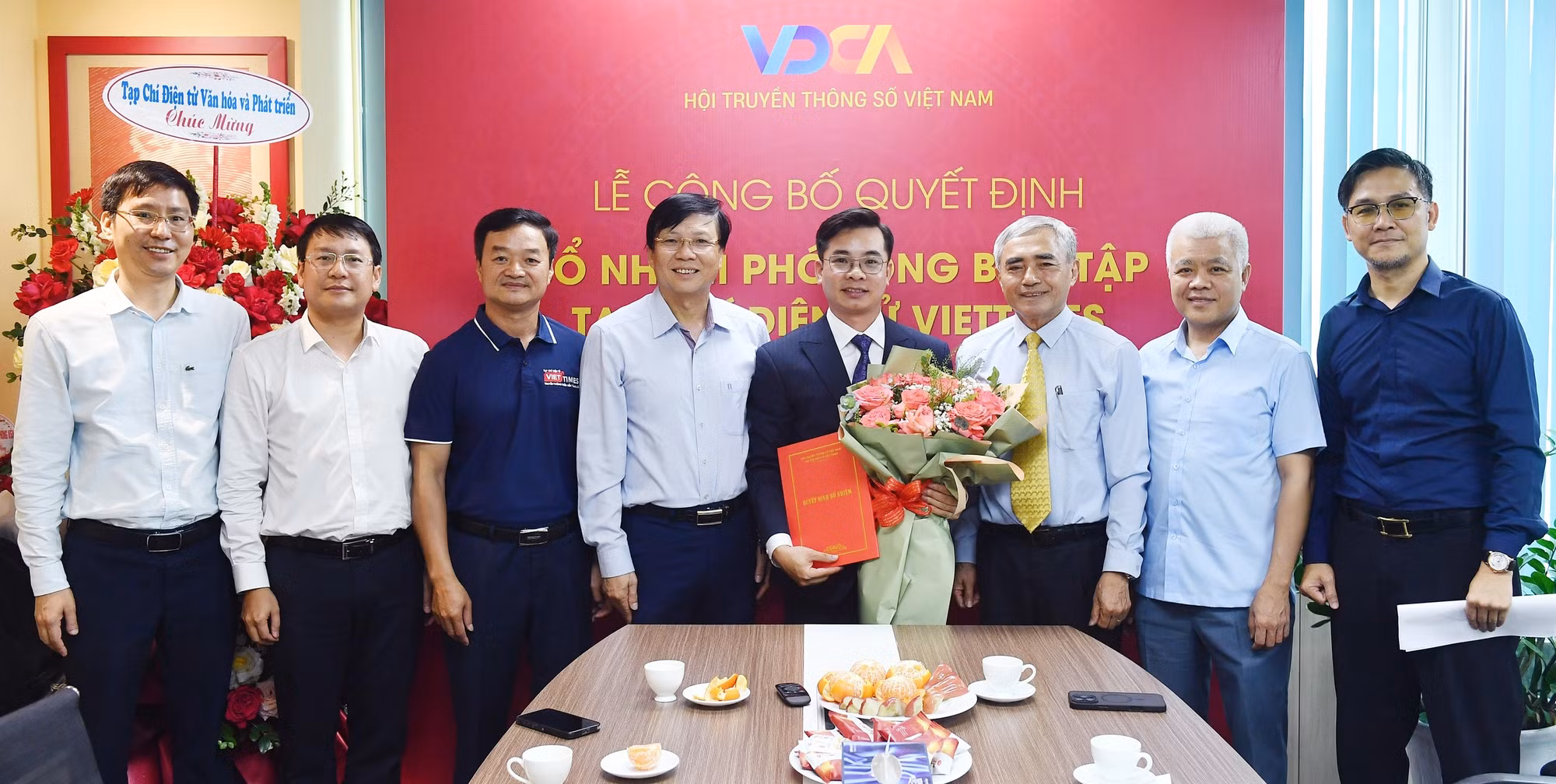 bo-nhiem-nha-bao-nguyen-ba-chiem-pho-tong-bien-tap-viettimes-1.jpg