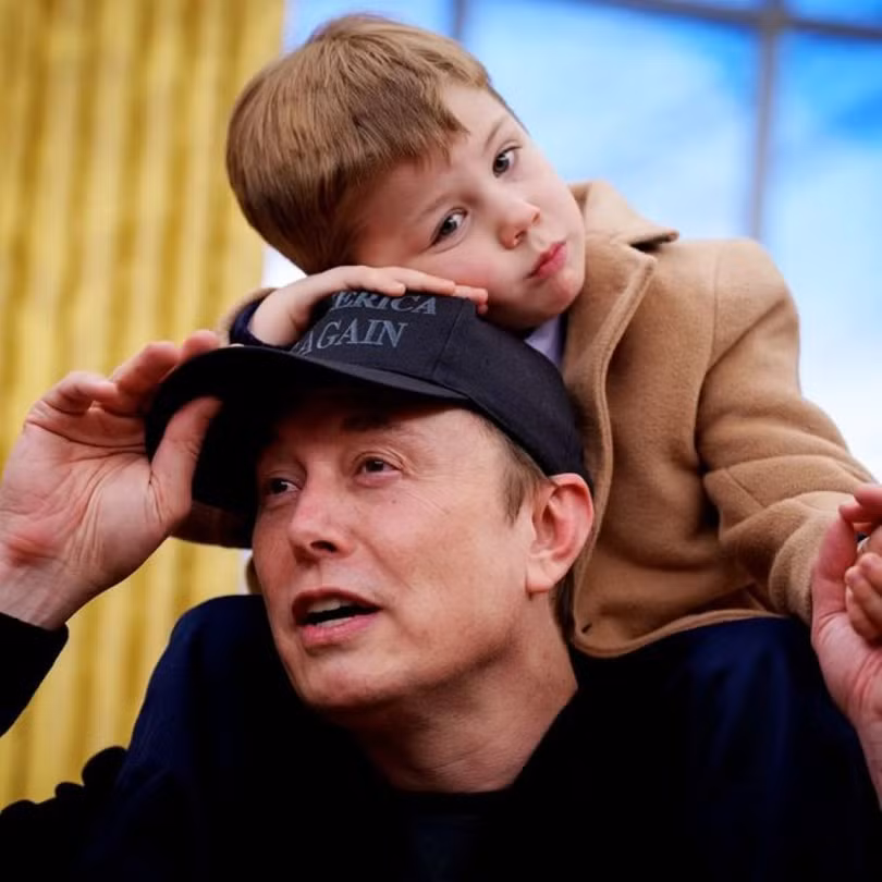 elon-musk-va-con.jpg