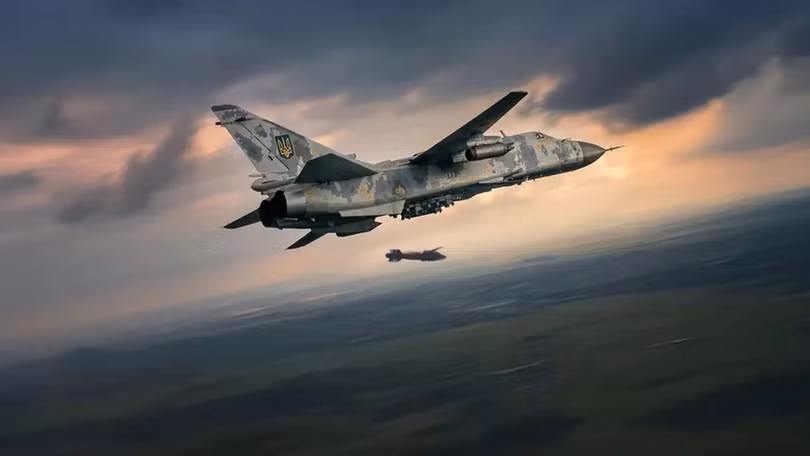 Máy bay cường kích Su-24 của Ukraine thả bom lượn Virivnyuvach. Ảnh: Centrum. 