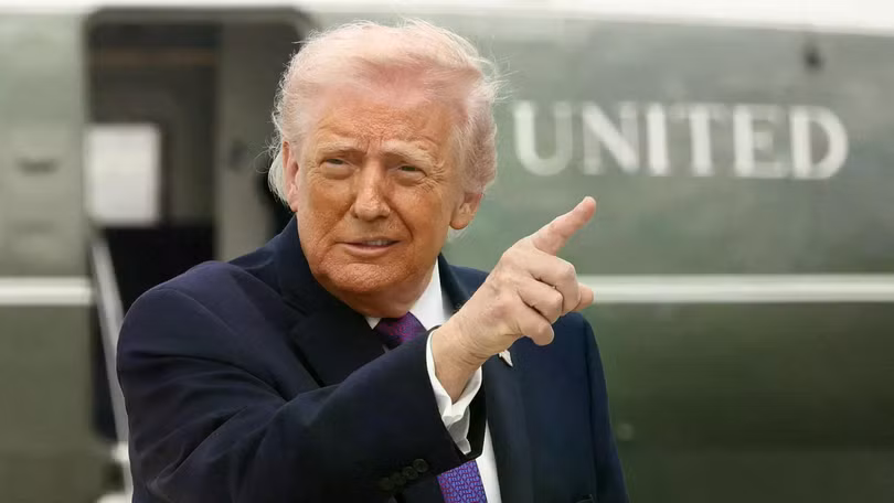 Tối 5/5, Tổng thống Mỹ Donald Trump tuyên bố tạm dừng chiến dịch “Project Freedom” sử dụng quân đội hỗ trợ tàu thuyền đi qua eo Hormuz. Ảnh: Ifeng.
