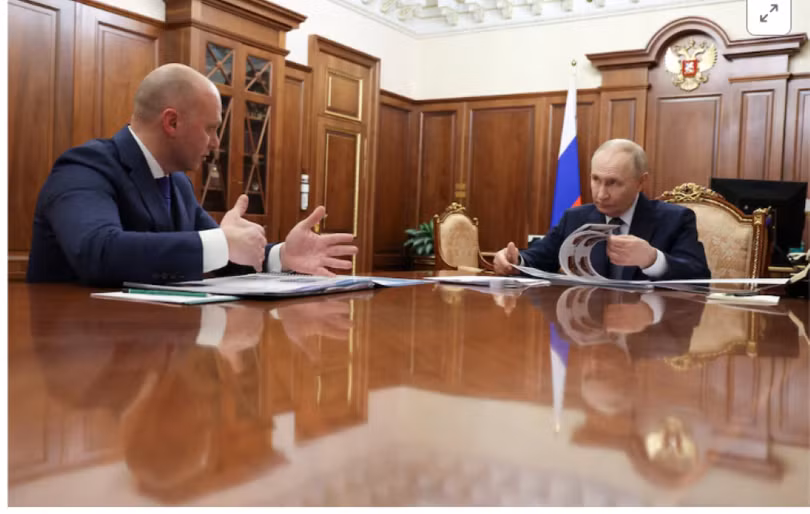 putin-va-thong-doc.png