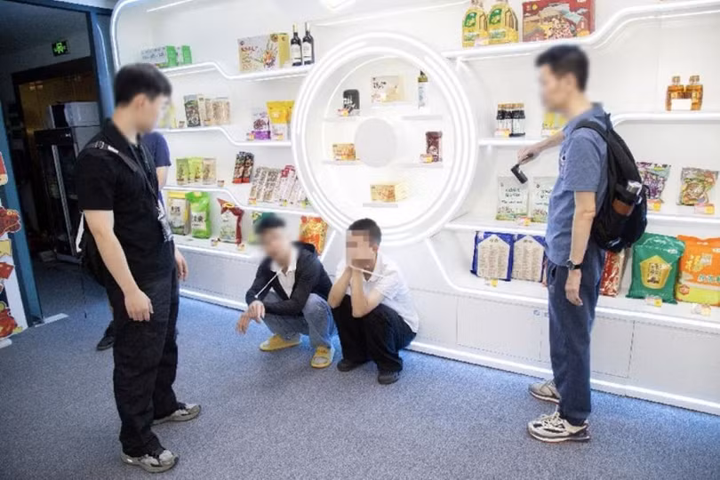 hang-o-va-nghi-pham.jpg