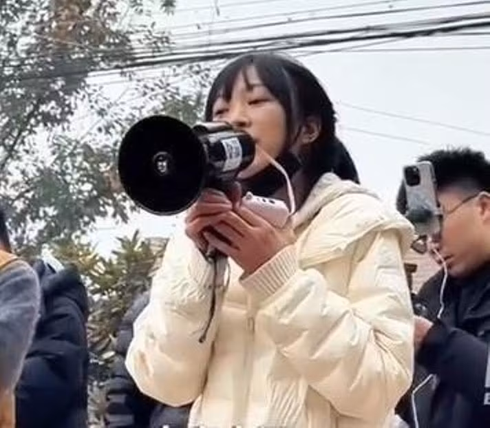 daidai-sau-mot-ngay-co-them-trieu-ruoi-fans.jpg