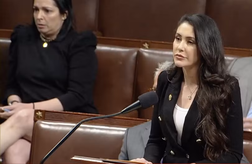 Nghị sĩ Mỹ Anna Paulina Luna phản đối mạnh mẽ yêu cầu viện trợ của ông Zelensky. Ảnh: U.S. House.