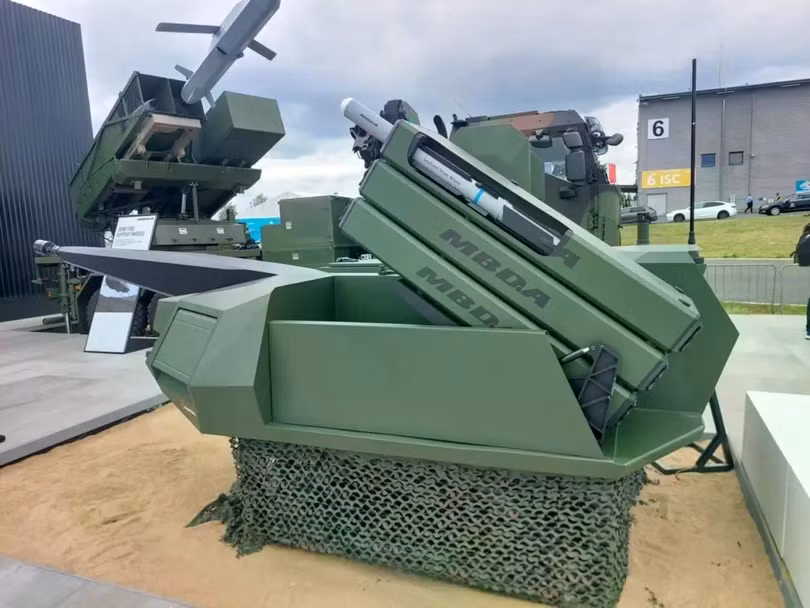 mo-hinh-defendair.jpg
