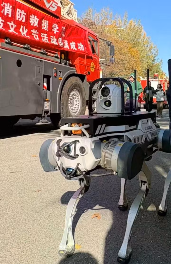 robot-cuu-hoa.jpg