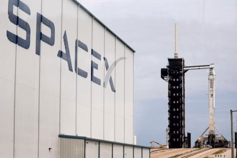 spacex.jpg