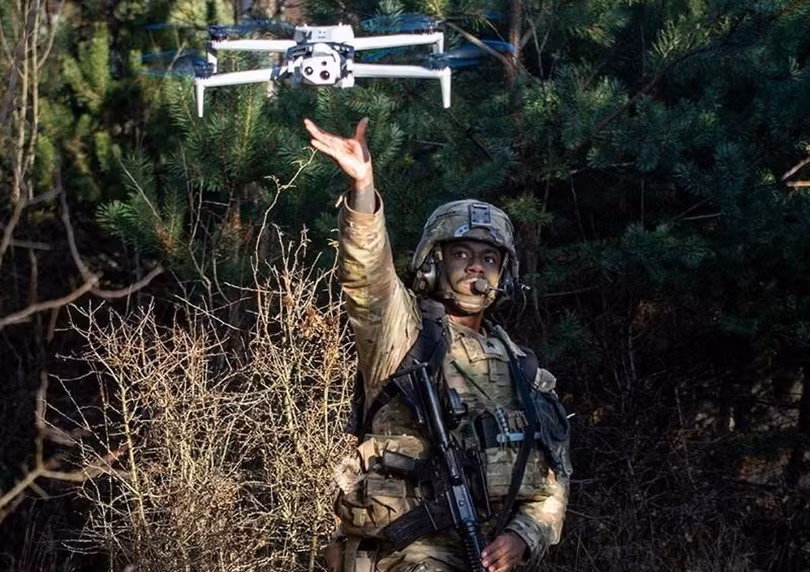 uav-lam-cac-nhiem-vu-nguy-hiem.jpg