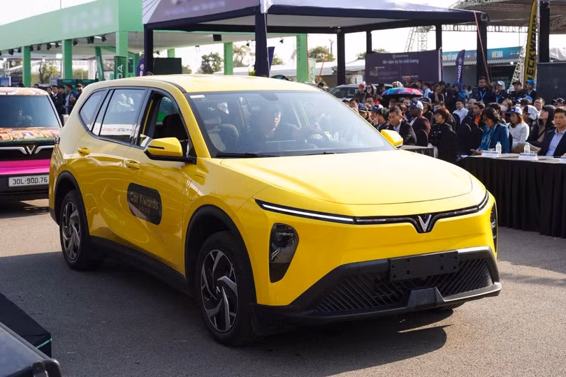 vinfast-vf-3-va-limo-green-sap-co-ban-moi-gia-du-kien-tang-nhe-anh-1.jpg