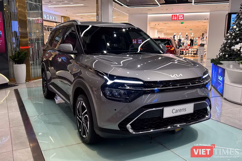 vt-kia-carens-1.jpg