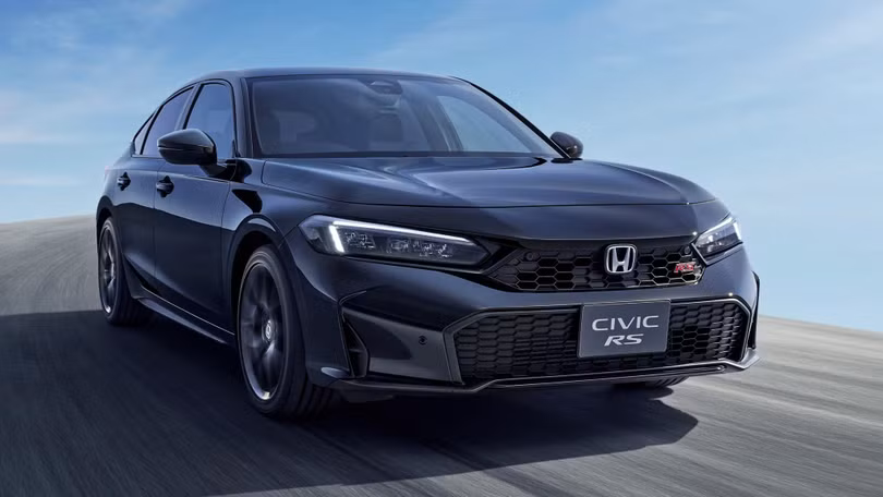 mazda3-ganh-ca-phan-khuc-sedan-hang-c-du-doanh-so-giam-sau-anh-5.jpg