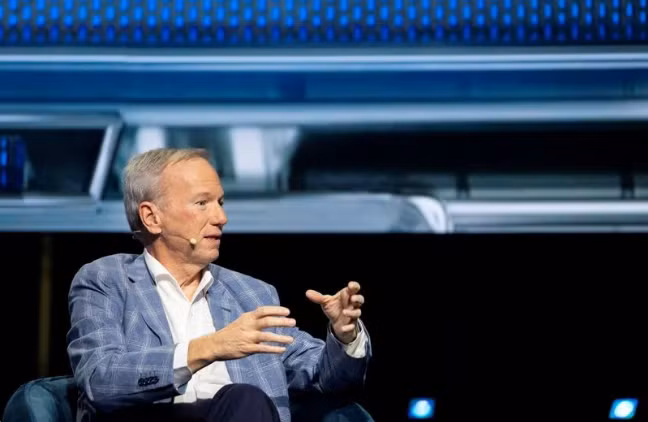 Chủ tịch kiêm Giám đốc điều hành của Relativity Space, Eric Schmidt, phát biểu tại Diễn đàn Kinh doanh Mỹ tại Trung tâm Kaseya ở Miami, Florida, Mỹ. Ảnh: Reuters.