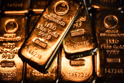 Giá vàng thế giới sáng 13/10 giảm xuống 4.168 USD/ounce. Ảnh: Bloomberg.