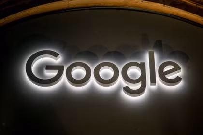 Tin nóng công nghệ 1/8: Google rút lại công cụ tạo ảnh bằng AI sau một ngày ra mắt