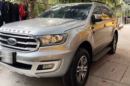 Ford Everest bị hao hụt nhiên liệu bất thường sau một đêm