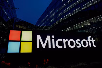 Microsoft lập đơn vị mới trị giá 2,5 tỉ USD nhằm hỗ trợ doanh nghiệp triển khai AI vào vận hành thực tế. Ảnh: Reuters.