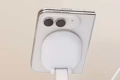 iPhone Duo bị đẩy giá lên 130 triệu đồng, người mua phải đặt cọc 30 triệu đồng