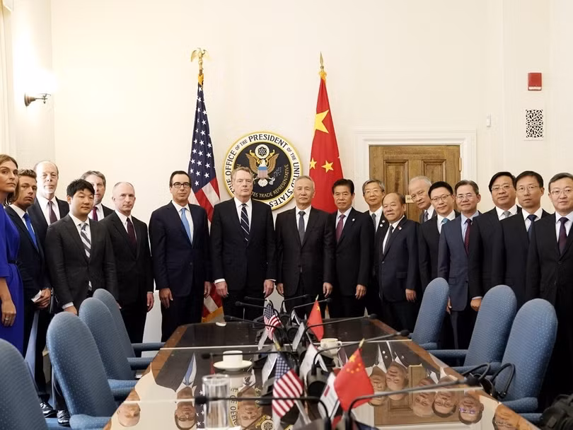 Vòng đàm phán thương mại Mỹ - Trung lần thứ 13 tại Washington (10 - 11/10) được coi là đạt được đột phá quan trọng mở ra khả năng hai nước ký kết một Hiệp định thương mại giai đoạn một.