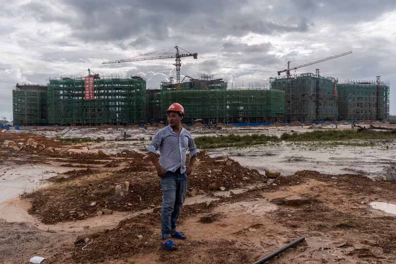 Một công trình đang được Tập đoàn Ưu LIên xây dựng thuộc Dự án Dara Sakor. Một công trình đang được Tập đoàn Ưu LIên xây dựng thuộc Dự án Dara Sakor.