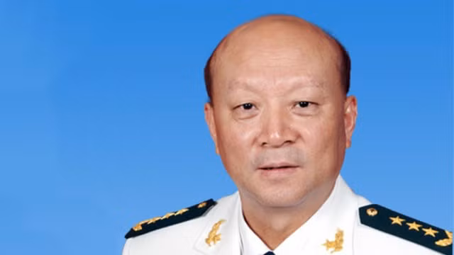 Ông Ngô Thắng Lợi, cựu Tư lệnh Hải quân Trung Quốc. Ông Ngô Thắng Lợi, cựu Tư lệnh Hải quân Trung Quốc.