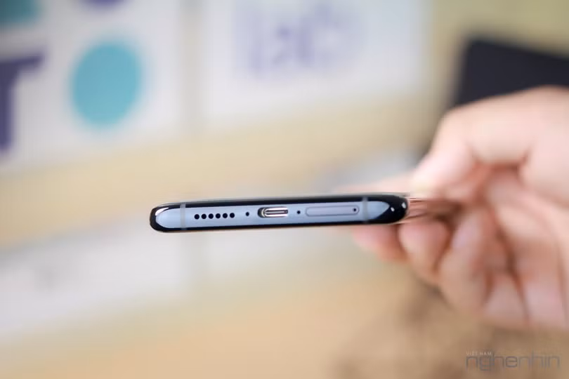 Trên tay Vivo Nex 3 đầu tiên tại Việt Nam: bóng bẩy, không phím cứng, cấu hình khủng ảnh 2