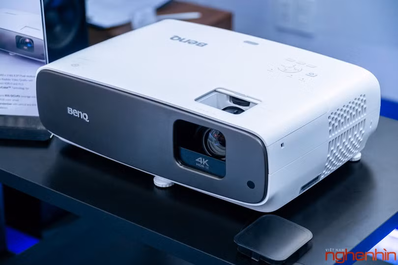 BenQ ra mắt hai mẫu máy chiếu 4K UHD, tích hợp công nghệ Cinematic Color giá từ 60 triệu ảnh 11 BenQ ra mắt hai mẫu máy chiếu 4K UHD, tích hợp công nghệ Cinematic Color giá từ 60 triệu ảnh 15